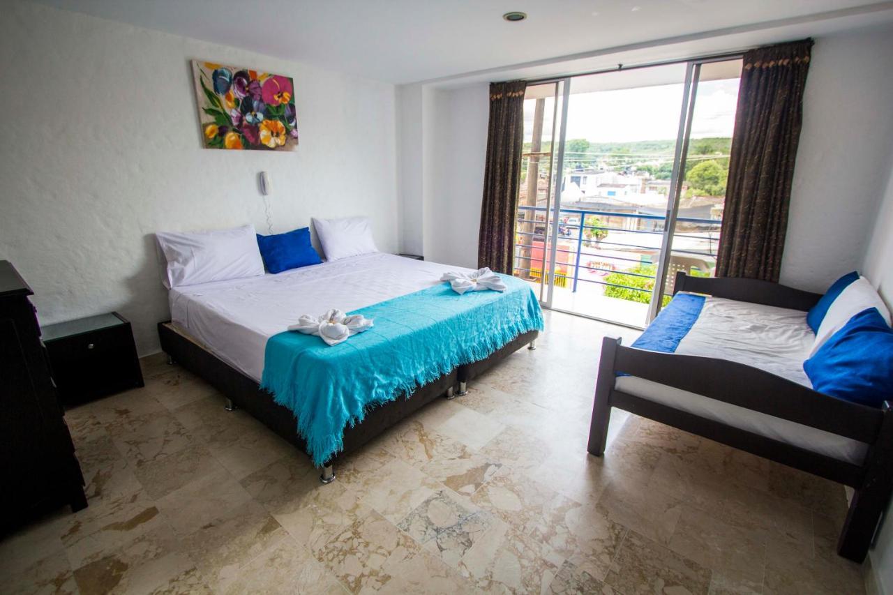 Blue Star Hotel Melgar Kültér fotó