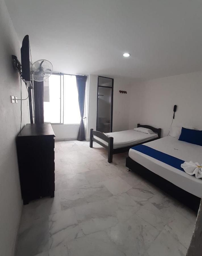 Blue Star Hotel Melgar Kültér fotó