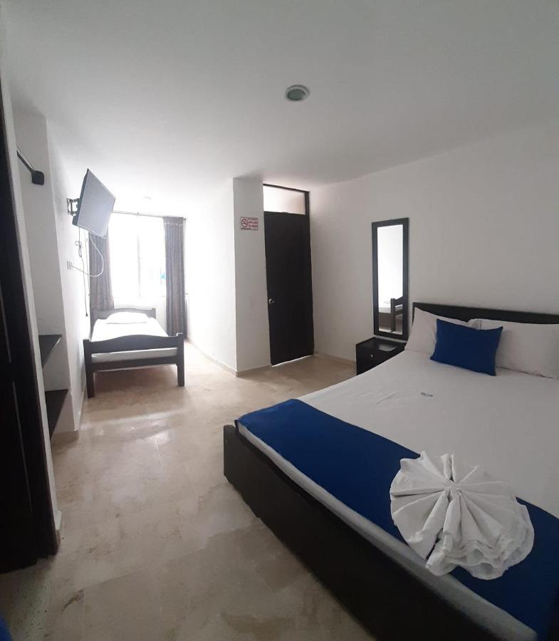 Blue Star Hotel Melgar Kültér fotó
