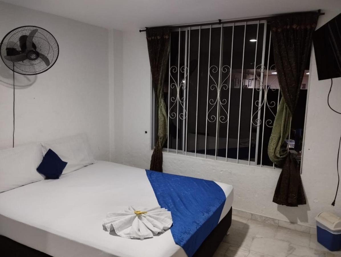 Blue Star Hotel Melgar Kültér fotó