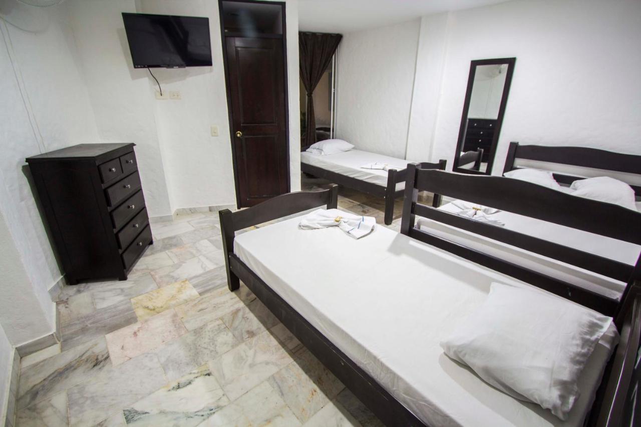 Blue Star Hotel Melgar Kültér fotó