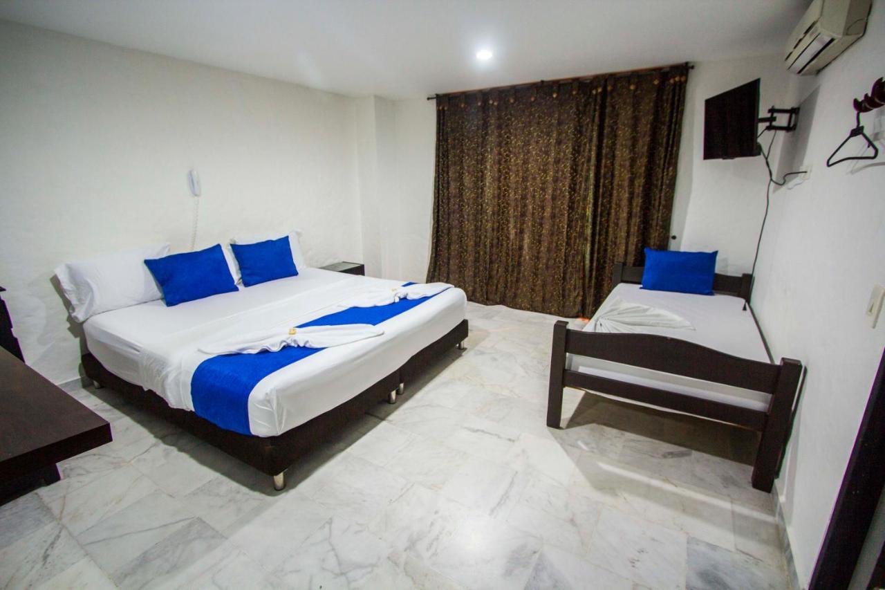 Blue Star Hotel Melgar Kültér fotó